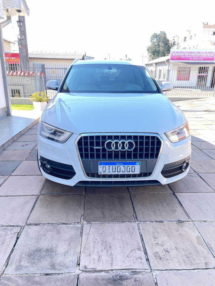 Q3 2.0 TFSI AMBITION QUATTRO 4P GASOLINA S TRONIC - 2015 - CAXIAS DO SUL