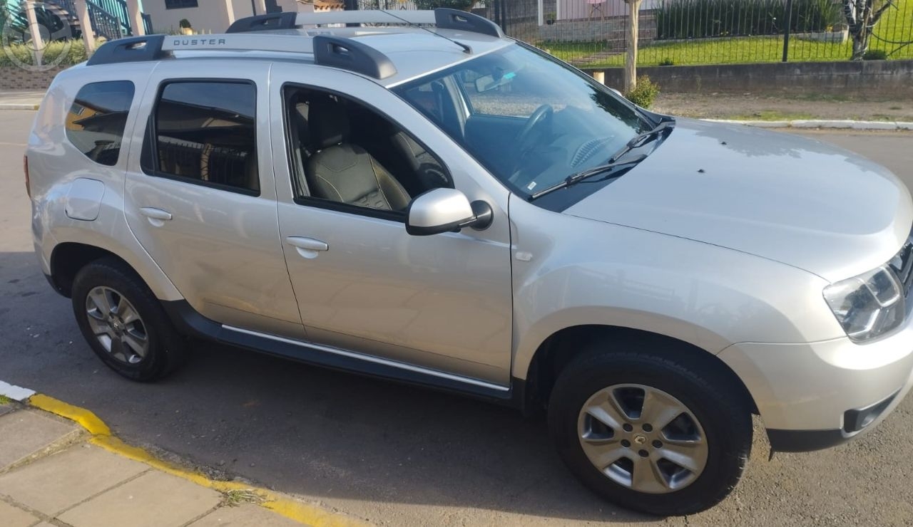 DUSTER 1.6 DYNAMIQUE 4X2 16V FLEX 4P MANUAL - 2019 - CARLOS BARBOSA